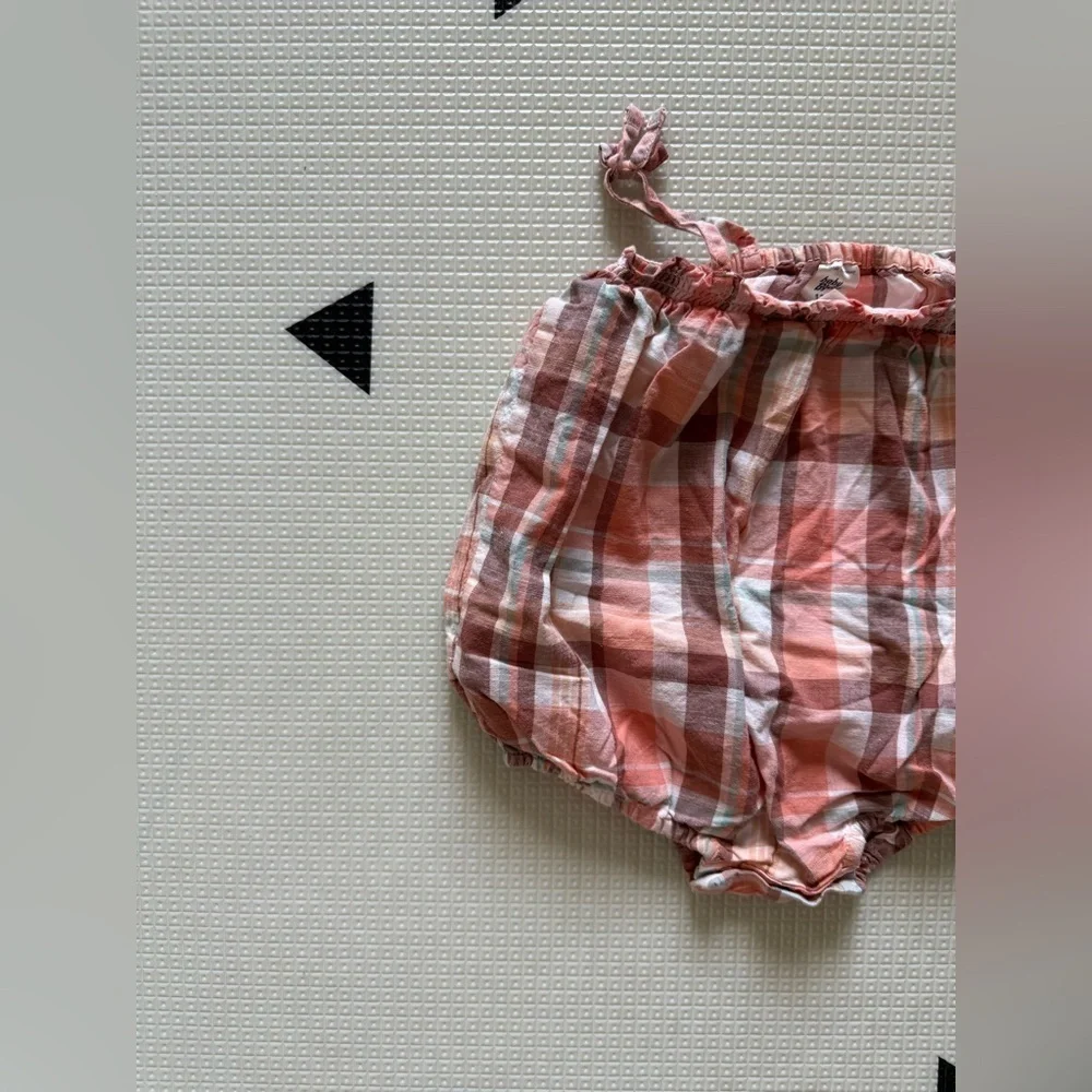 Baby b’gosh|Baby girl Plaid sleeveless bubble Romper with cute straps•Boho fall